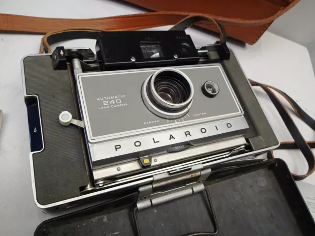 Vintage Polaroid Automatic 240 Land Camera 1967-69 With Original Leather Case " 2