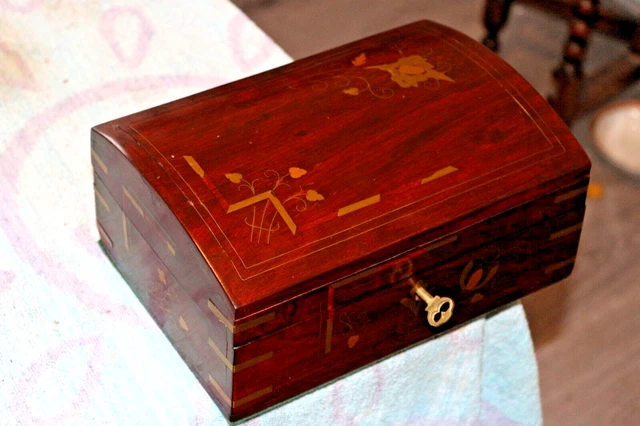 Vintage solid wood Jewellery Box inlaid brass felt Lined Lock & Key Domed Top