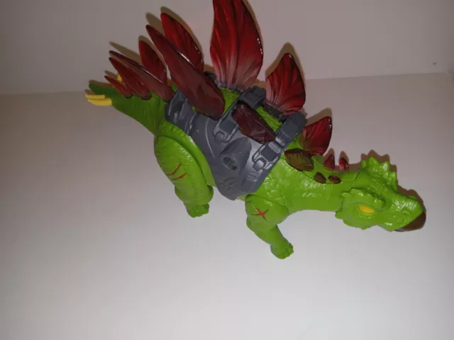 Juguete Zuru Robo Alive Dino Wars Stegosaurus dinosaurio luces movimiento con bate