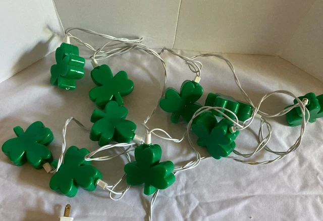 Novelty SHAMROCK Green CLOVER String Light Set of 10 Hard Plastic Blow Mold