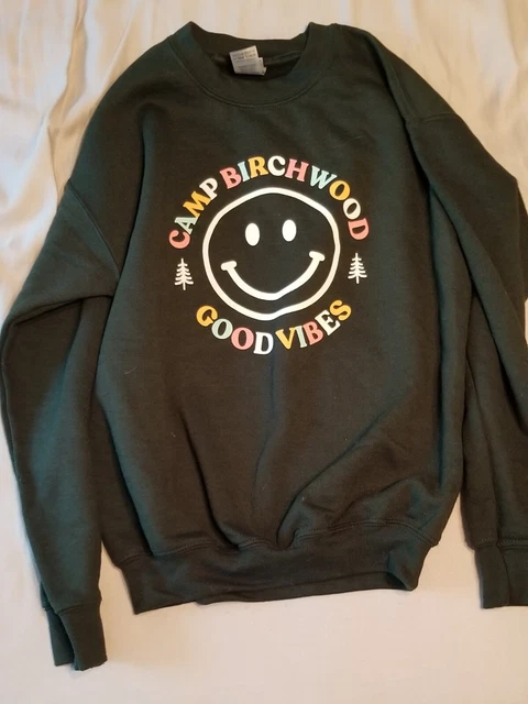 Girl's Summer Camp Birchwood Minnesota Smiley Face Good Vibes size M
