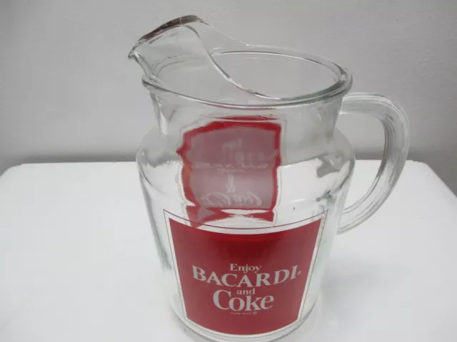 Vintage Bacardi Rum & Coke Glass Pitcher w/ 3 Coca Cola clear drinking  glasses