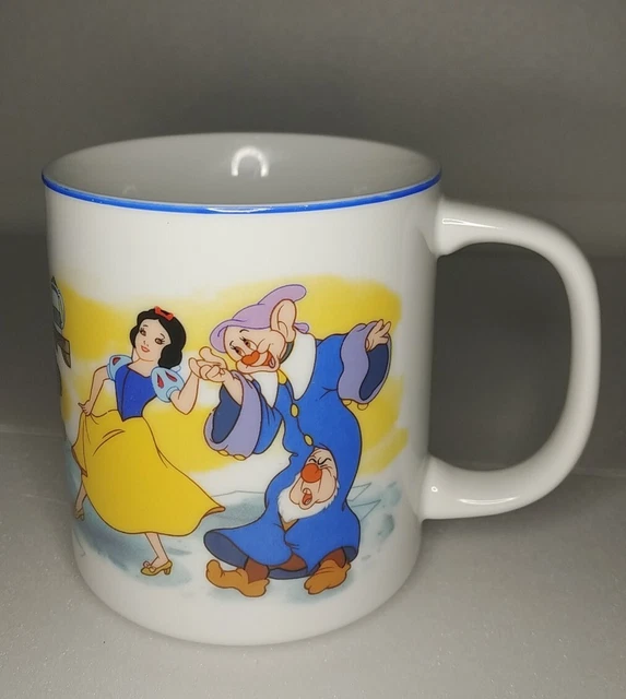Disneyland Walt Disney World Snow White & The Seven Dwarfs  Cup Mug