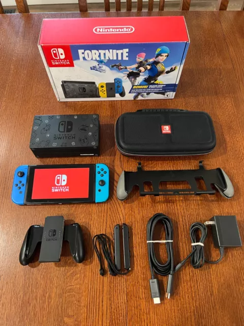 Nintendo Switch 32GB Fortnite Edition - Videogames - Harmonia