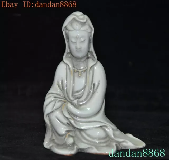 Chinese Dehua White porcelain Guanyin Kwan-yin Bodhisattva goddess buddha Statue