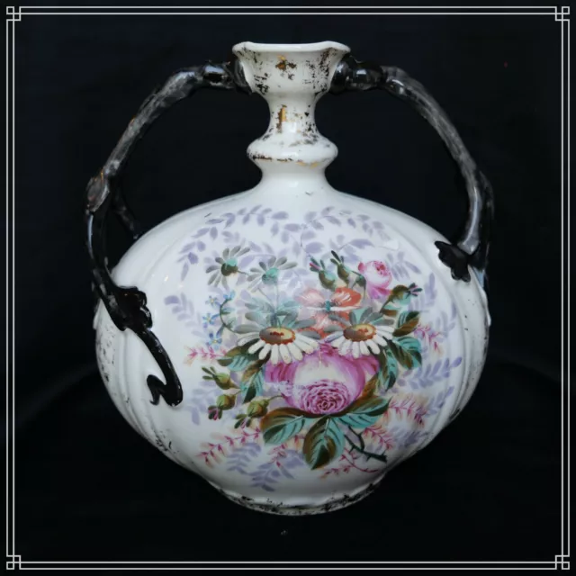 Elegant Vase Art Nouveau En Porcelaine De Limoges  Jean Pouyat A
