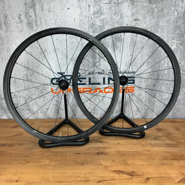 Roval CLX 32 Carbon Tubeless Disc Brake Wheelset 700c 1373g Ceramicspeed