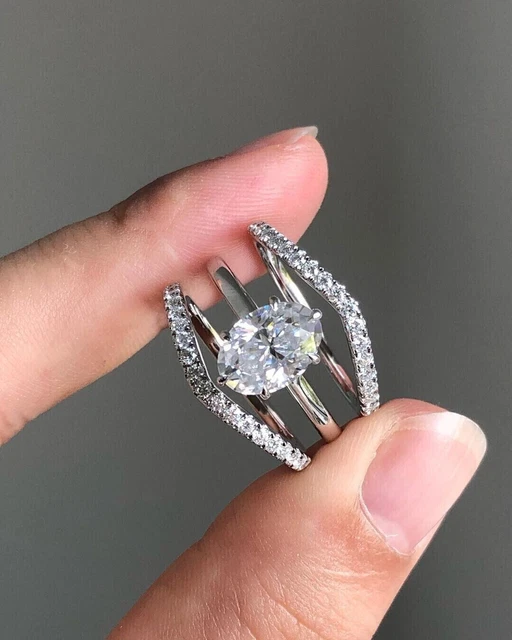 2.20 Ctw Taglio Ovale Moissanite Matrimonio Trio Band Set Anello 14K Oro Bianco
