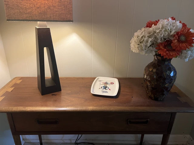 RARE Lane Acclaim Picture Window Console Sofa Table LOCAL PICKUP Preferred RARE Lane Acclaim Picture Window Console Sofa Table LOCAL PICKUP Preferred