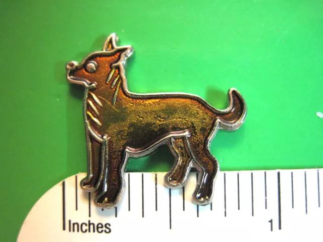 Chihuahua -   hat pin , lapel pin , tie tac , hatpin GIFT BOXED #04300 2