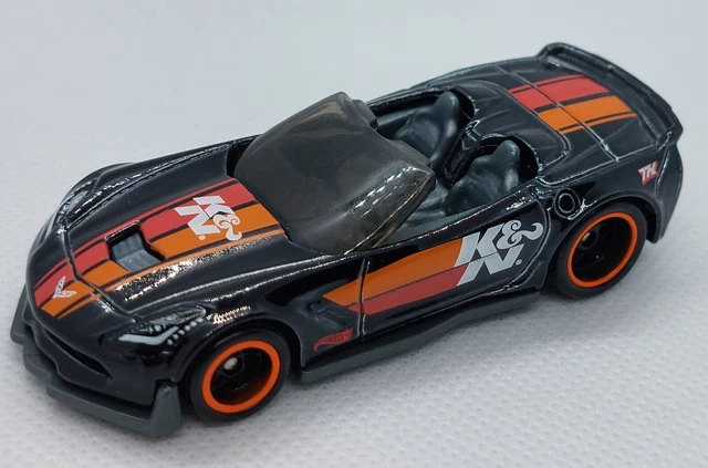 Hotwheels Super Treasure Hunt corvette C7 Z06 convertible