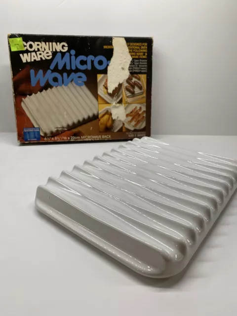 Corning Ware Grilling Bacon Roasting Rack White Microwave 8.75 x 6.5" MR-1