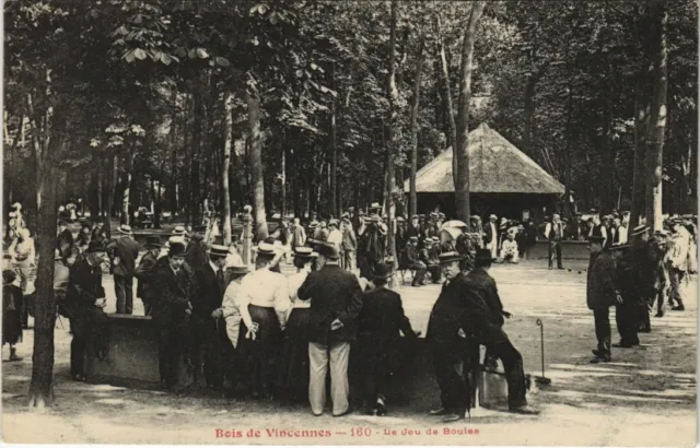 CPA PARIS (12th) Bois de VINCENNES. The Game of Balls (561384)