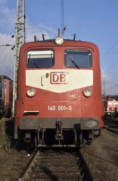 Dia 140 001 Saarbrücken "Neues Bw" 21.11.1999