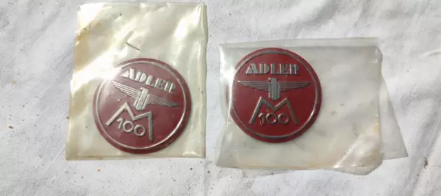 Adler M100 Tankemblem Emblem - 2 Stück - Logo Oldtimer Motorrad - Tankemblem