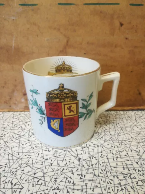 Queen Victoria 1887 Golden Jubilee Commemorative Crested Cup Mug