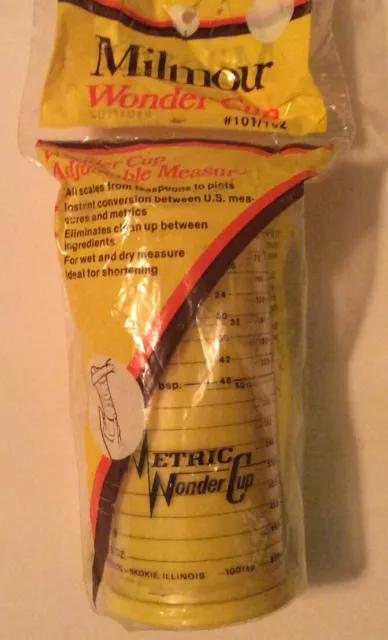 Vintage Milmour Wonder Cup Adjustable Baking Measuring Cup Original Package NEW