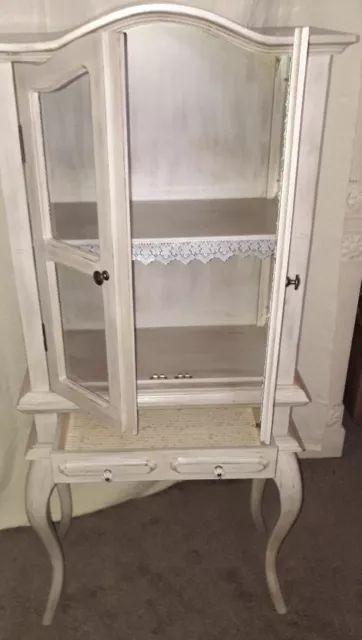 Armoire French Antique Style Cabinet Dresser cream beige chic vintage stunning 2