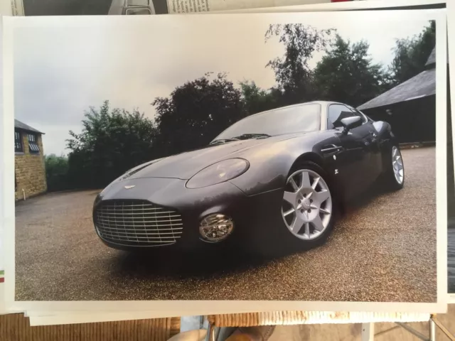 Lots de 11 Photos Magazine Sport-Auto Aston-Martin