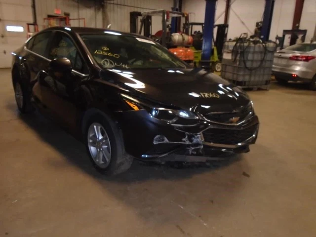 Driver Headlight Halogen Opt T3S Fits 16-19 CRUZE 580247