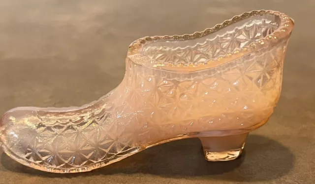 Degenhart Glass Pink Opalescent Daisy Button Shoe Slipper