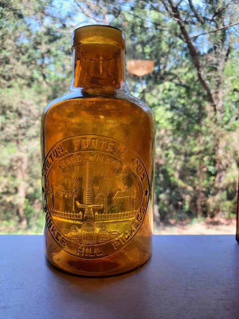 FREE SHIP RARE SKILTON FOOTE & COs BUNKER HILL PICKLES 1800's YELLOW AMBER COLOR FREE SHIP RARE SKILTON FOOTE & COs BUNKER HILL PICKLES 1800's YELLOW AMBER COLOR