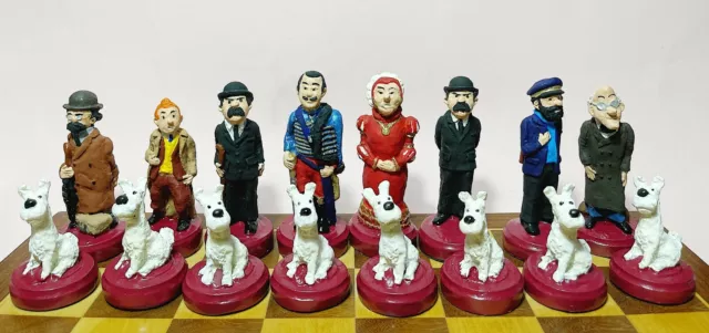 Rare Tintin Chess set  King Ottokar version.