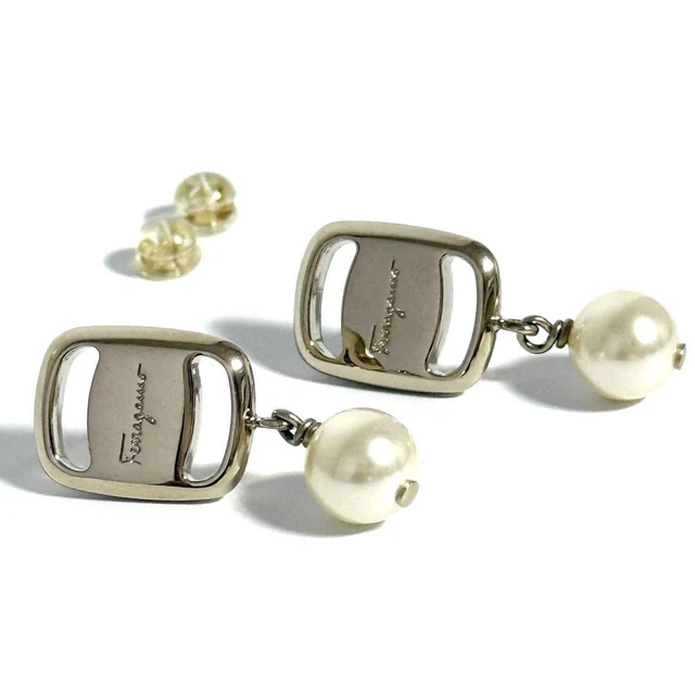 Salvatore Ferragamo｜JEWERLY (760125 696581) Amazon.co.jp: FERRAGAMO 760125 696581 Ferragamo Stud