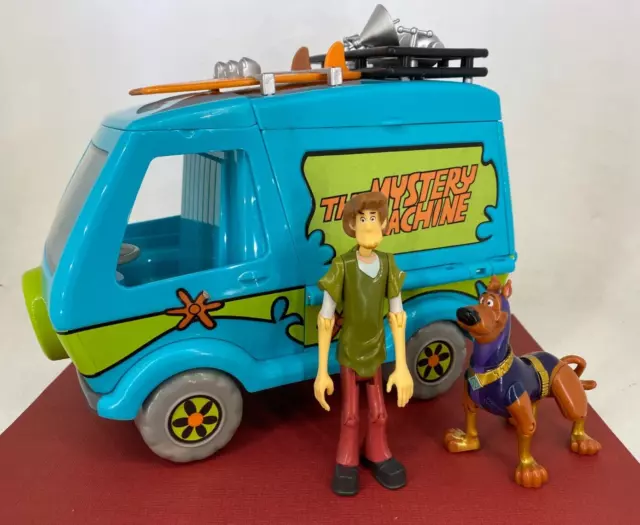 Scooby doo action figures sales and mystery machine