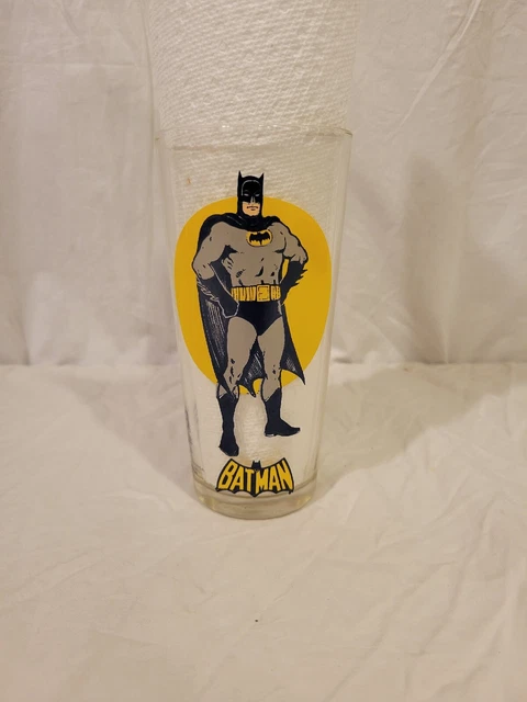 Batman Vintage 1976 Glass Pepsi Super Series National Periodical Mint Batman Vintage 1976 Glass Pepsi Super Series National Periodical Mint