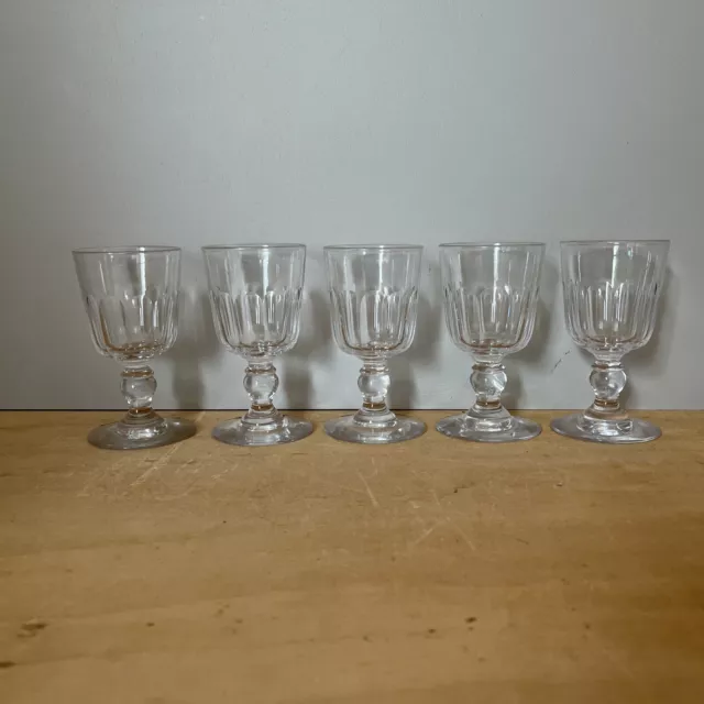 Lot de 5 verres à Pied En Cristal Saint Louis Modèle Caton? 10 Cl Non Signés