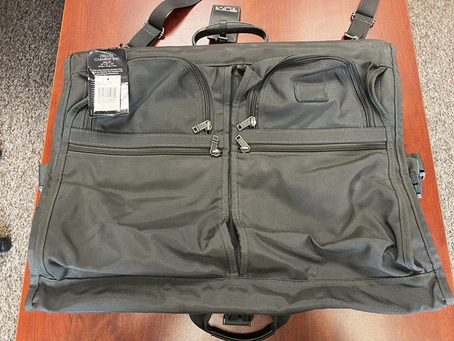 Tumi Deluxe Garment Bag 231M3