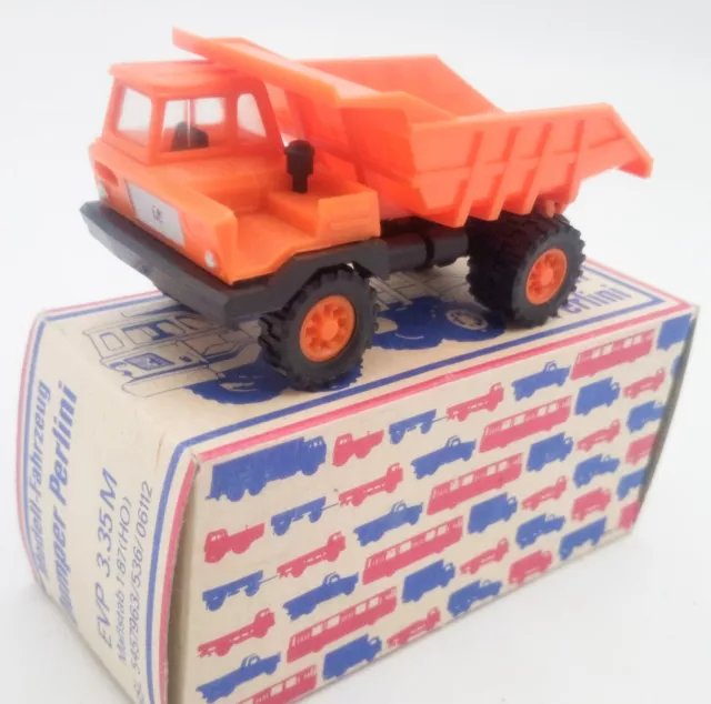 Dumper Perlini  LKW  DDR  OVP  HO  1:87  6/0006