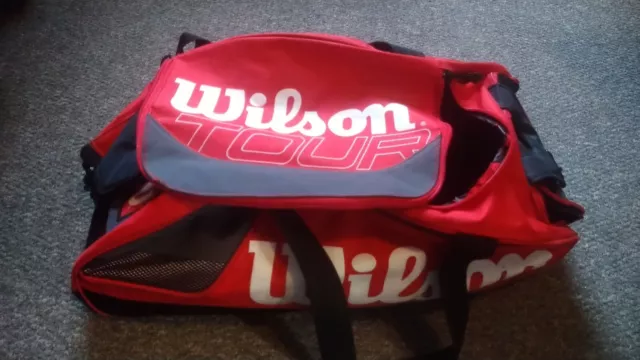 Wilson Tour Tennis Bag Shoulder Holdall