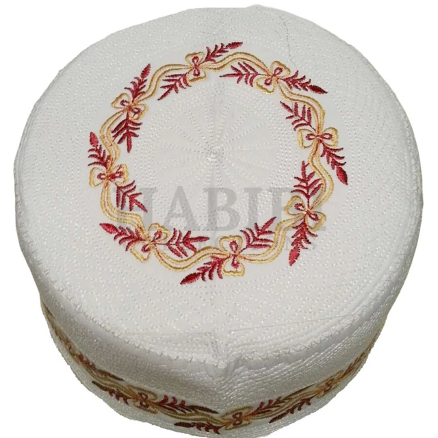 Bonnet De Prière (Kufi/Skullcap) En Velours Noir - Homme Musulman - Neuf Avec Étiquettes