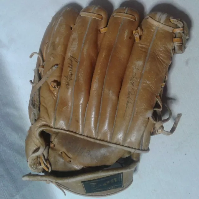 Vintage regent Signature Series LENNY DYKSTRA Baseball Glove 07275 13 1/2  in RHT