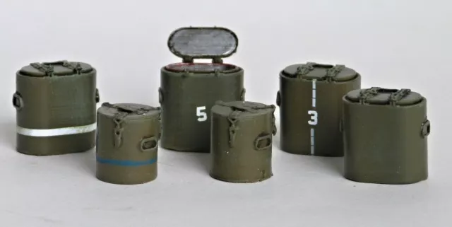 MMK 1/35 Thermos/Military Flask/Food Container