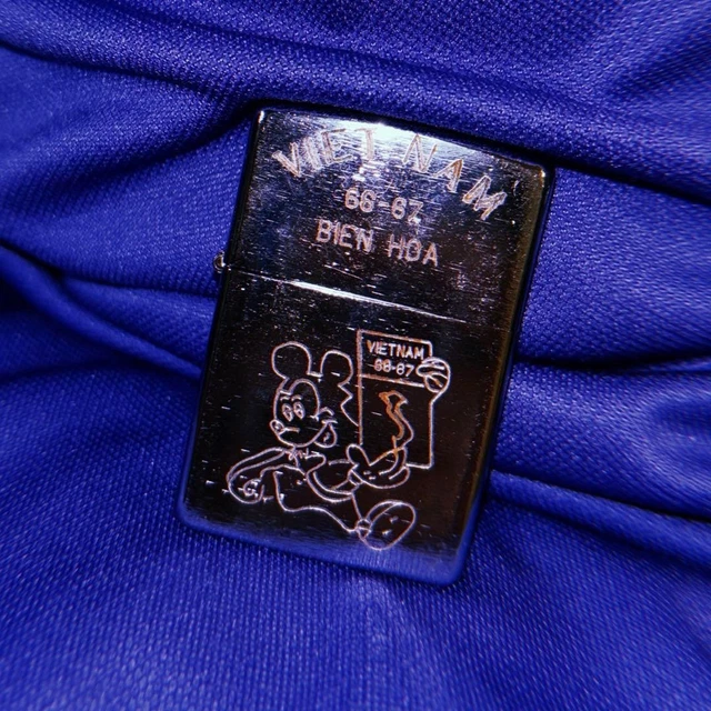 ZIPPO VIETNAM RARO Mickey 67-68 EUR 319,01 - PicClick ES