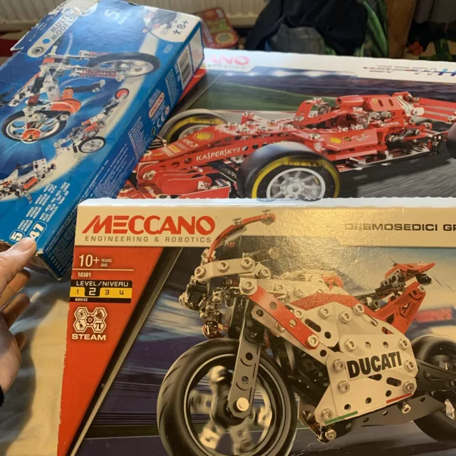 Meccano Bundle SF71, Desmosedici Etc