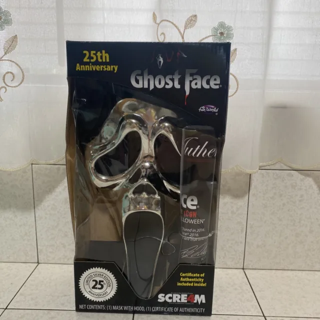 Scream Ghostface 25th Anniversary Fun World Limited Silver Edition Mask READ!!
