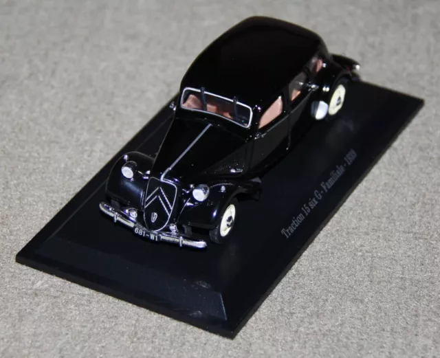 Miniature 1:43 Citroën TA 15 SIX G Familiale 1939 Universal Hobbies/Atlas