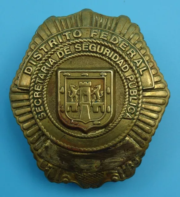 Q56, OBSOLETE Distrito Federal - Mexican Police badge