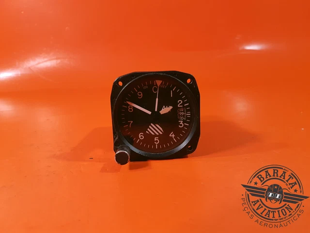 Altimeter Indicator (United Instruments)    P/N1/: La-72-1
