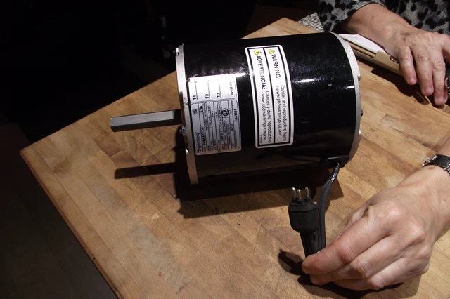 New Genteq P48Aa17D61 Hvac Motor