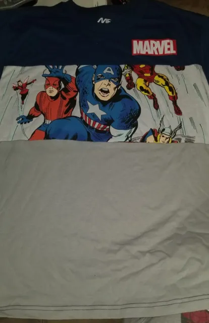 NWT Marvel Comics classic Avengers comic panel art boys t-shirt sz L 100% cott