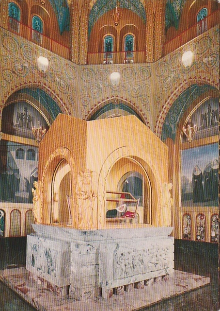 Cascia Santuario Di S Rita Il Tempietto Con L'urna Anno 1969 Viaggiata