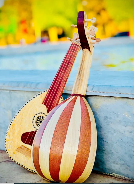 Small lute discount