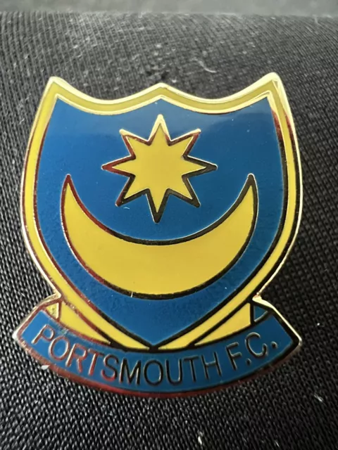 Portsmouth Football Club "Pompey" Crest Gilt Enamel Pin Badge