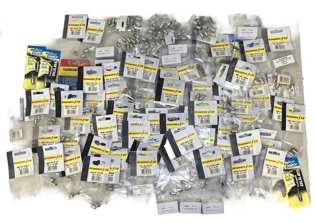 Job Lot Of 100 Packs Of Replacement Bulbs - Various Different - Free Postage