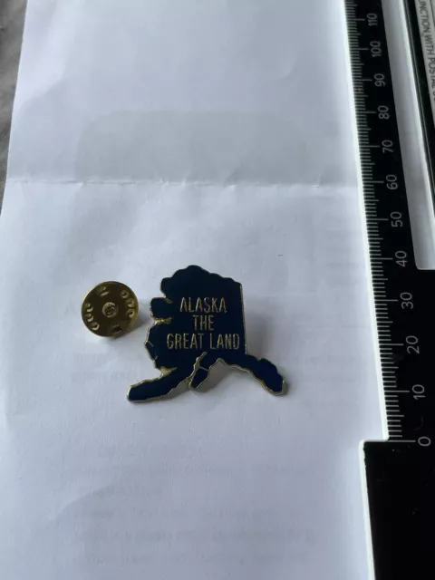 Vintage Canadian Souvenir Badge Brooch Alaska The Great Land